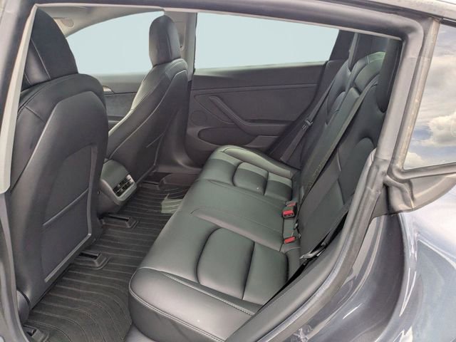 Used 2021 Tesla Model 3 Standard Range Plus RWD image 12