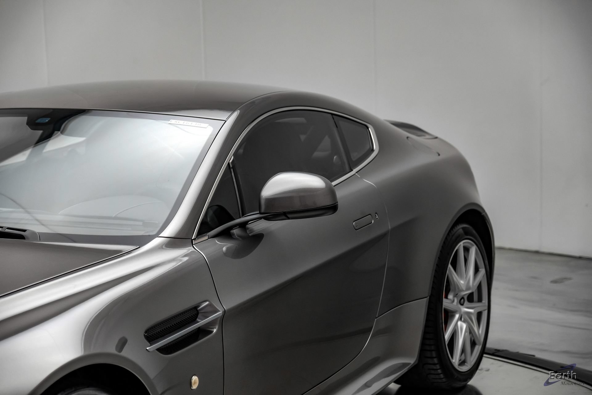 Used 2014 Aston Martin V8 Vantage S RWD image 28