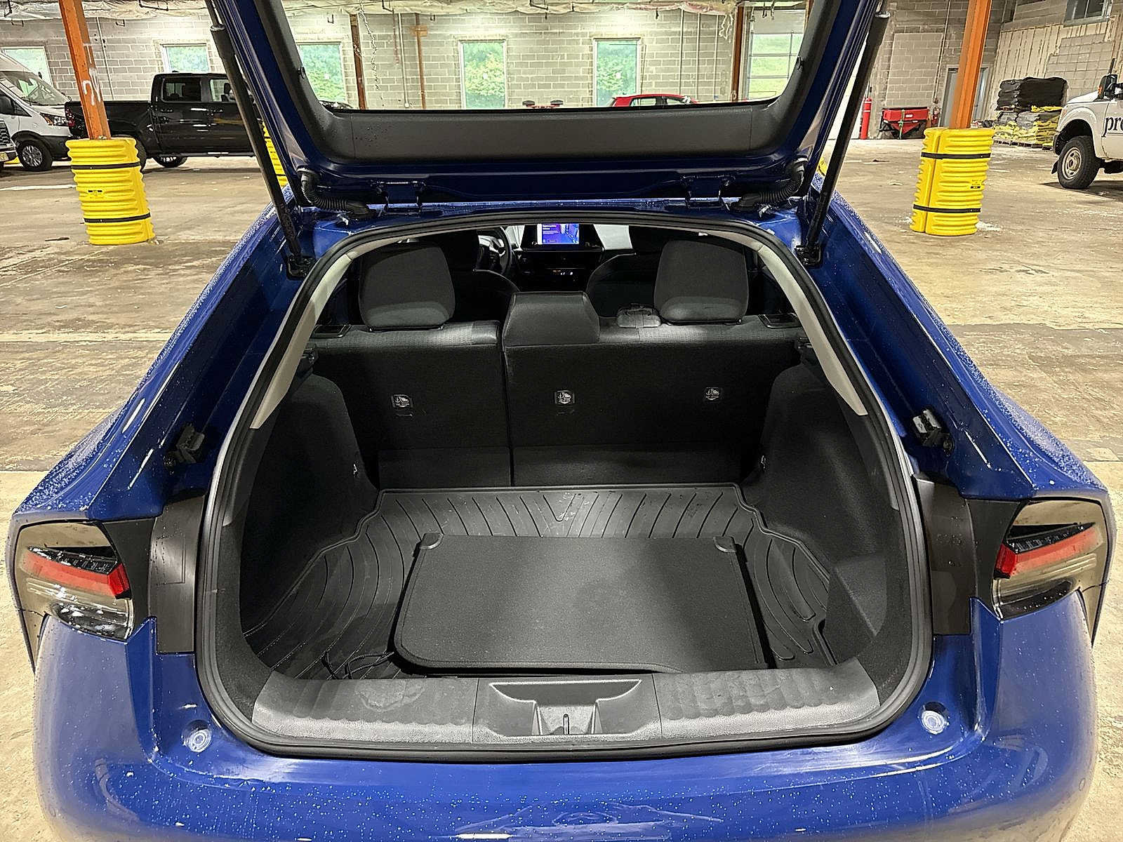 Certified 2024 Toyota Prius LE AWD/4WD image 10