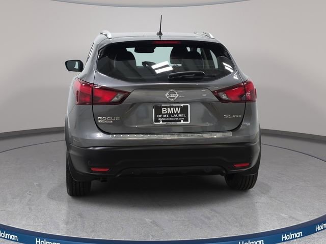 Used 2019 Nissan Rogue Sport SL w/ Premium Package image 7