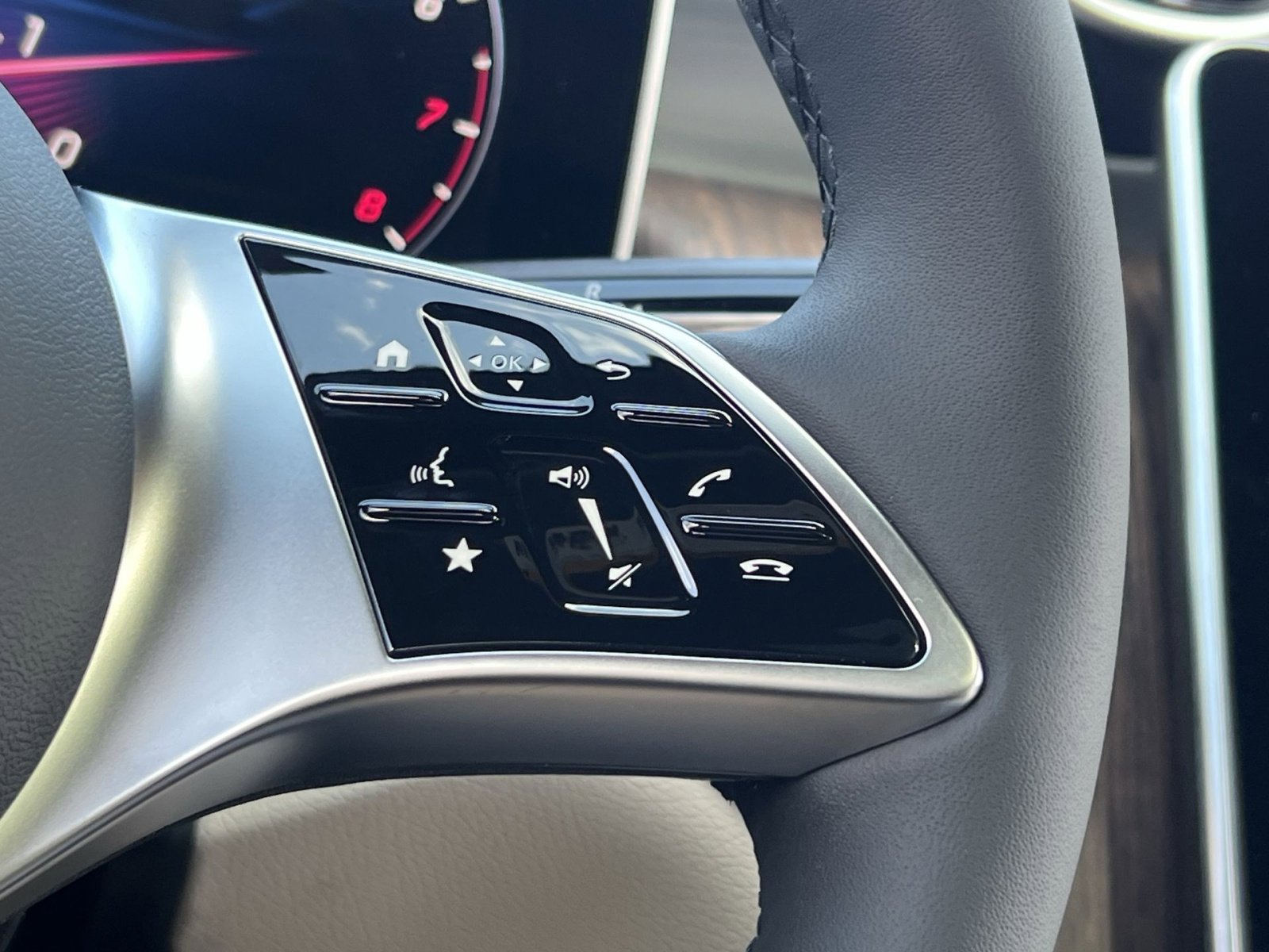 New 2026 Mercedes-Benz GLC 300 4MATIC image 30