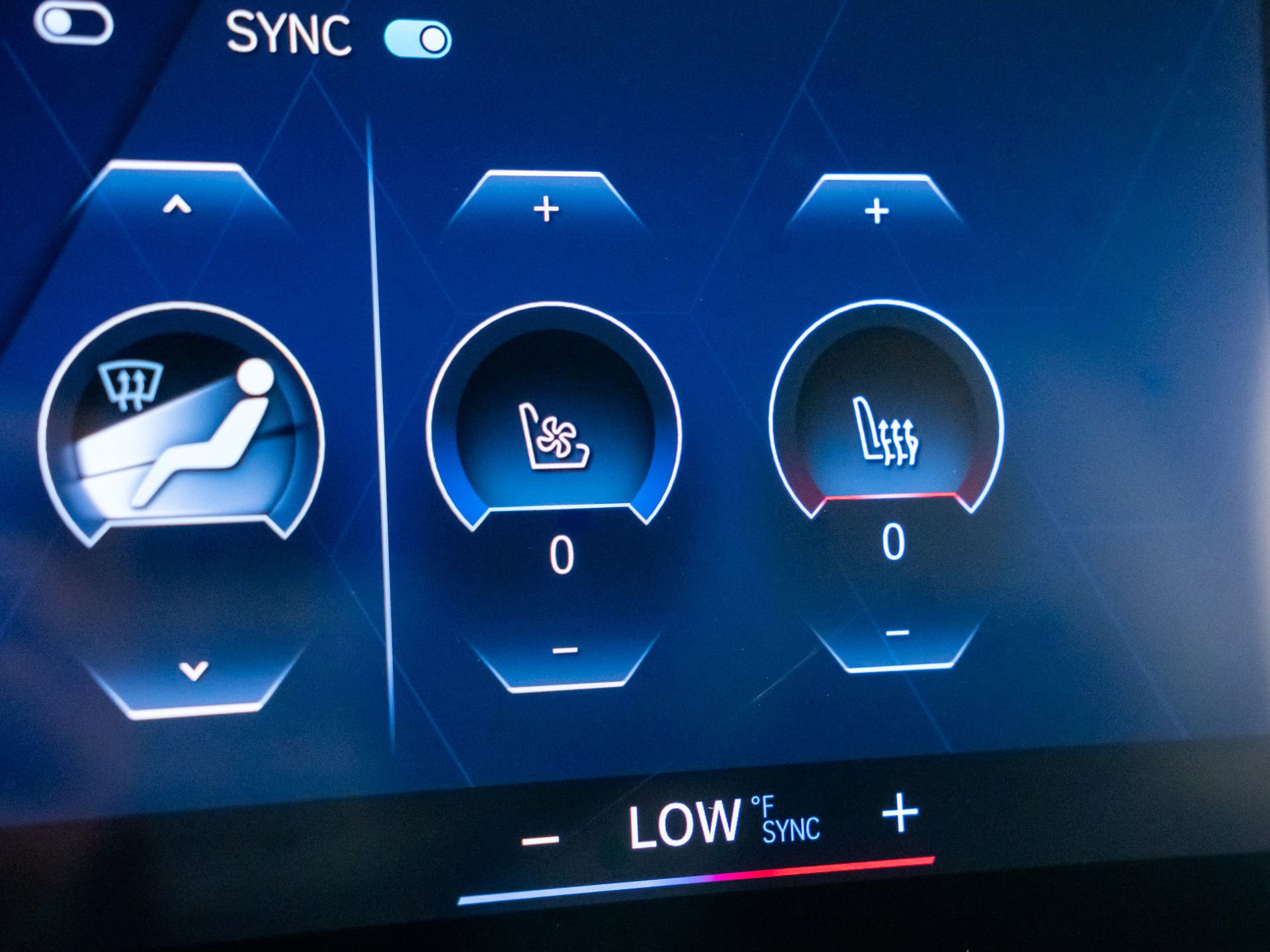 Used 2024 BMW M4 xDrive Competition AWD/4WD image 27