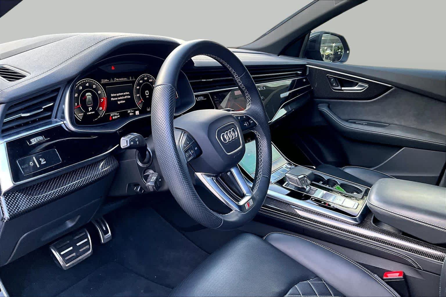 Used 2023 Audi SQ8 Prestige AWD/4WD image 17
