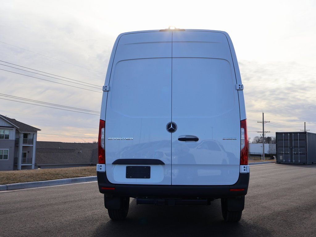 New 2026 Mercedes-Benz Sprinter 144 Cargo image 6