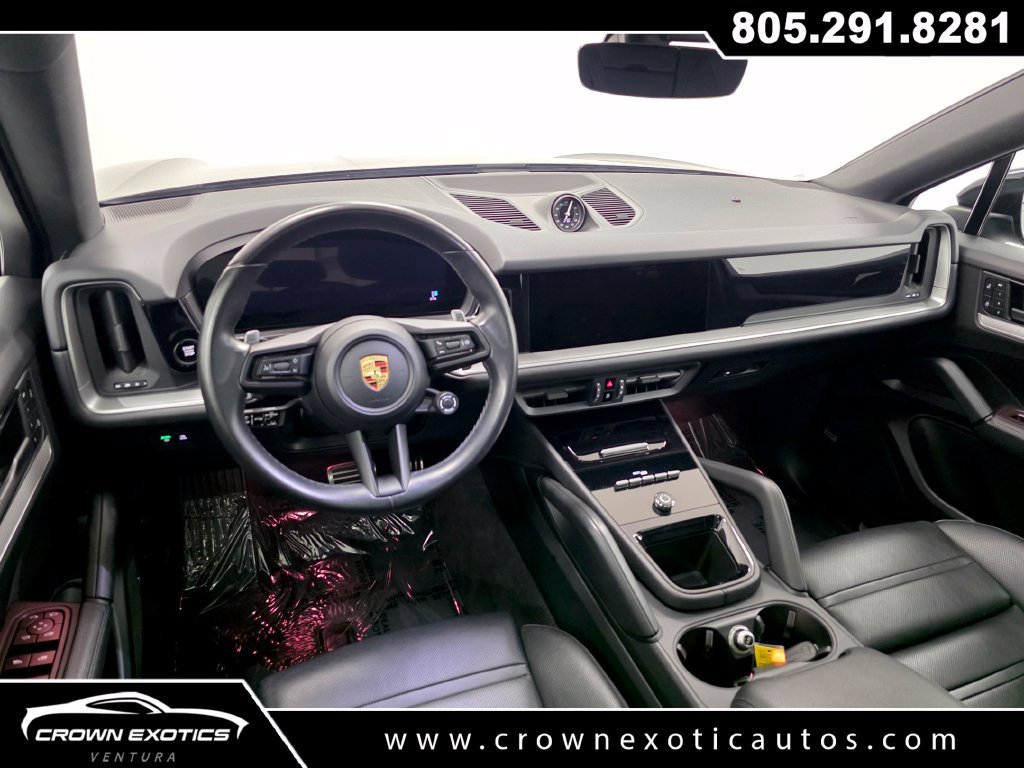 Used 2024 Porsche Cayenne S AWD/4WD image 21