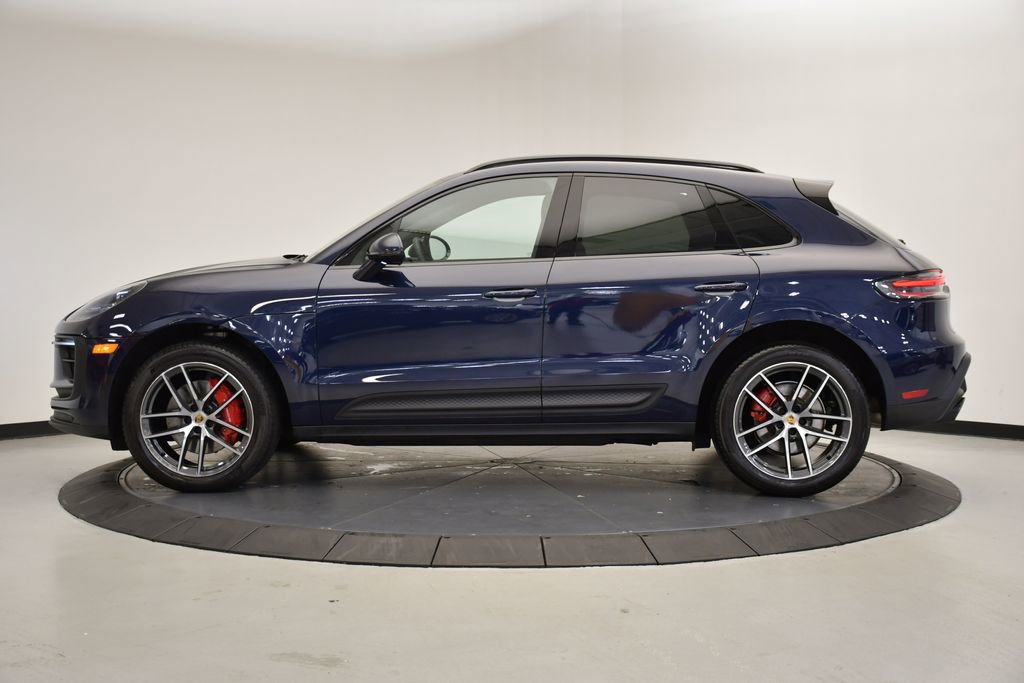 Used 2023 Porsche Macan S image 2