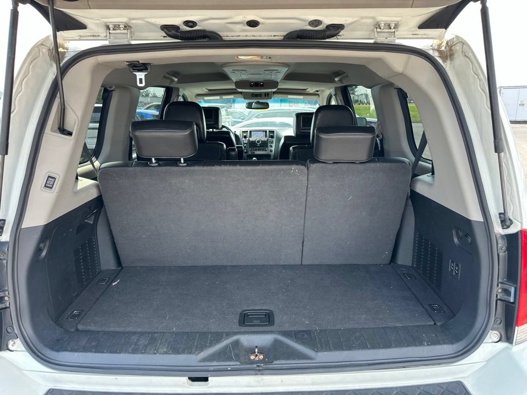 Used 2014 Nissan Armada Platinum AWD/4WD image 10