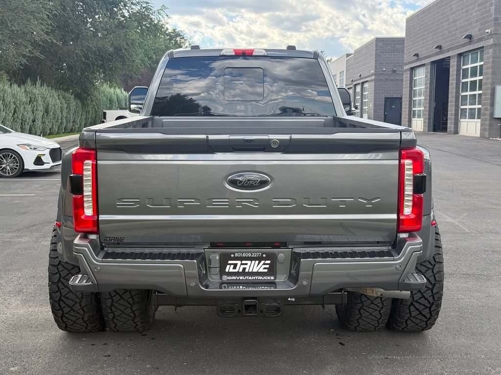 Used 2026 Ford F350 Lariat AWD/4WD image 13