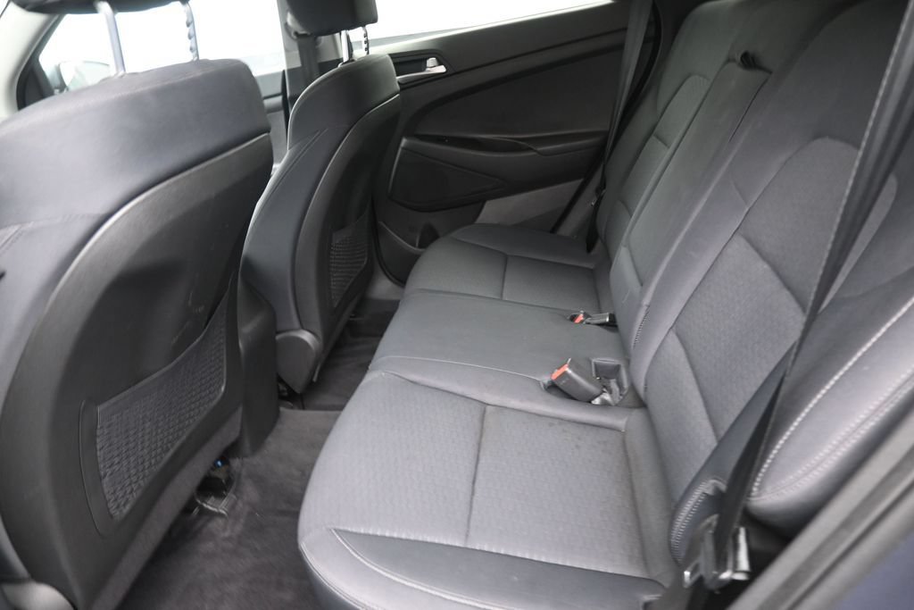 Used 2021 Hyundai Tucson Value FWD image 14
