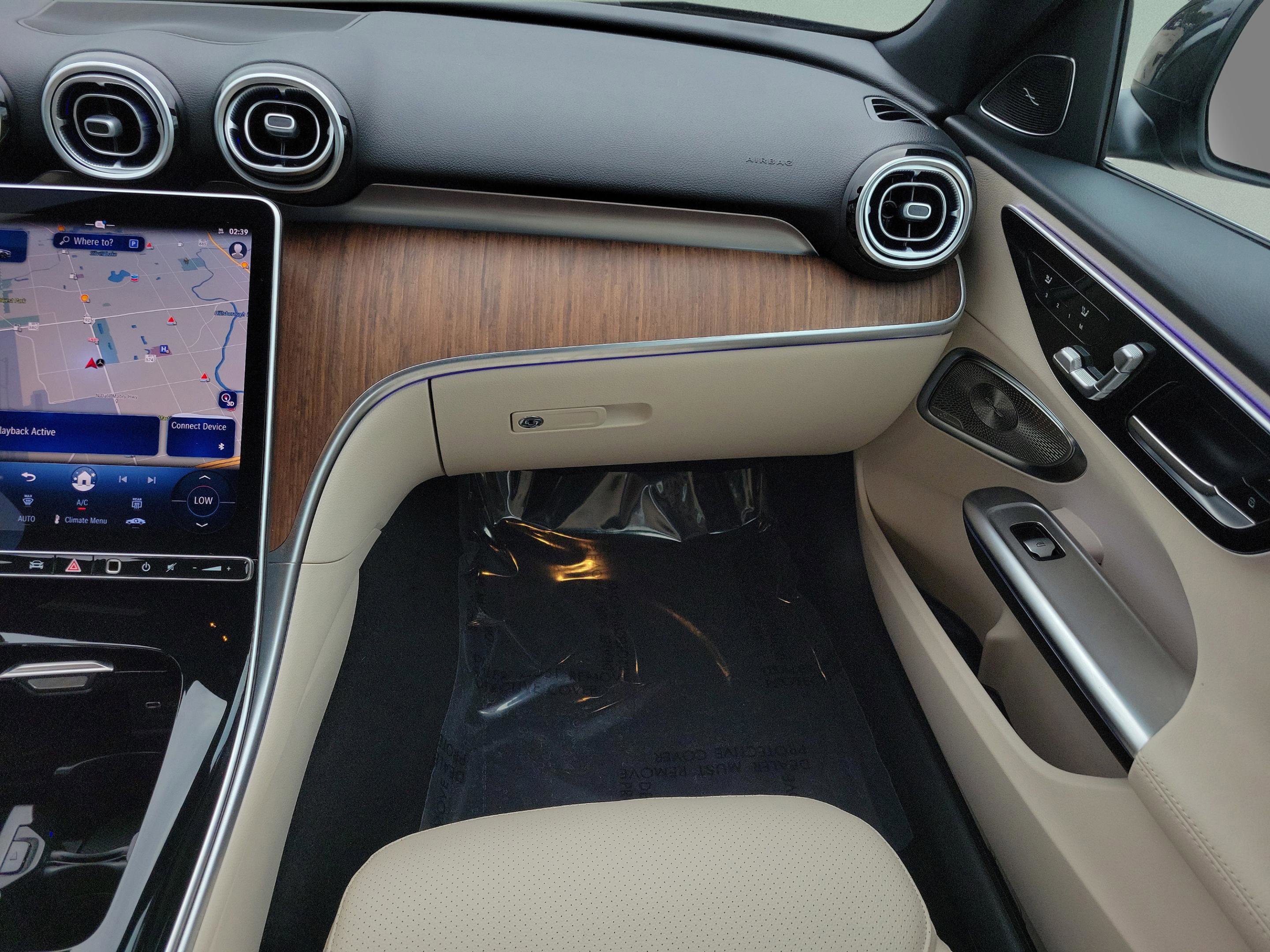 Certified 2025 Mercedes-Benz C 300 Sedan image 12