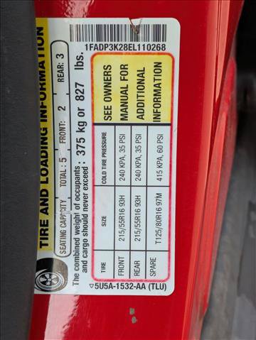 Used 2014 Ford Focus SE w/ SE Winter Package FWD image 16