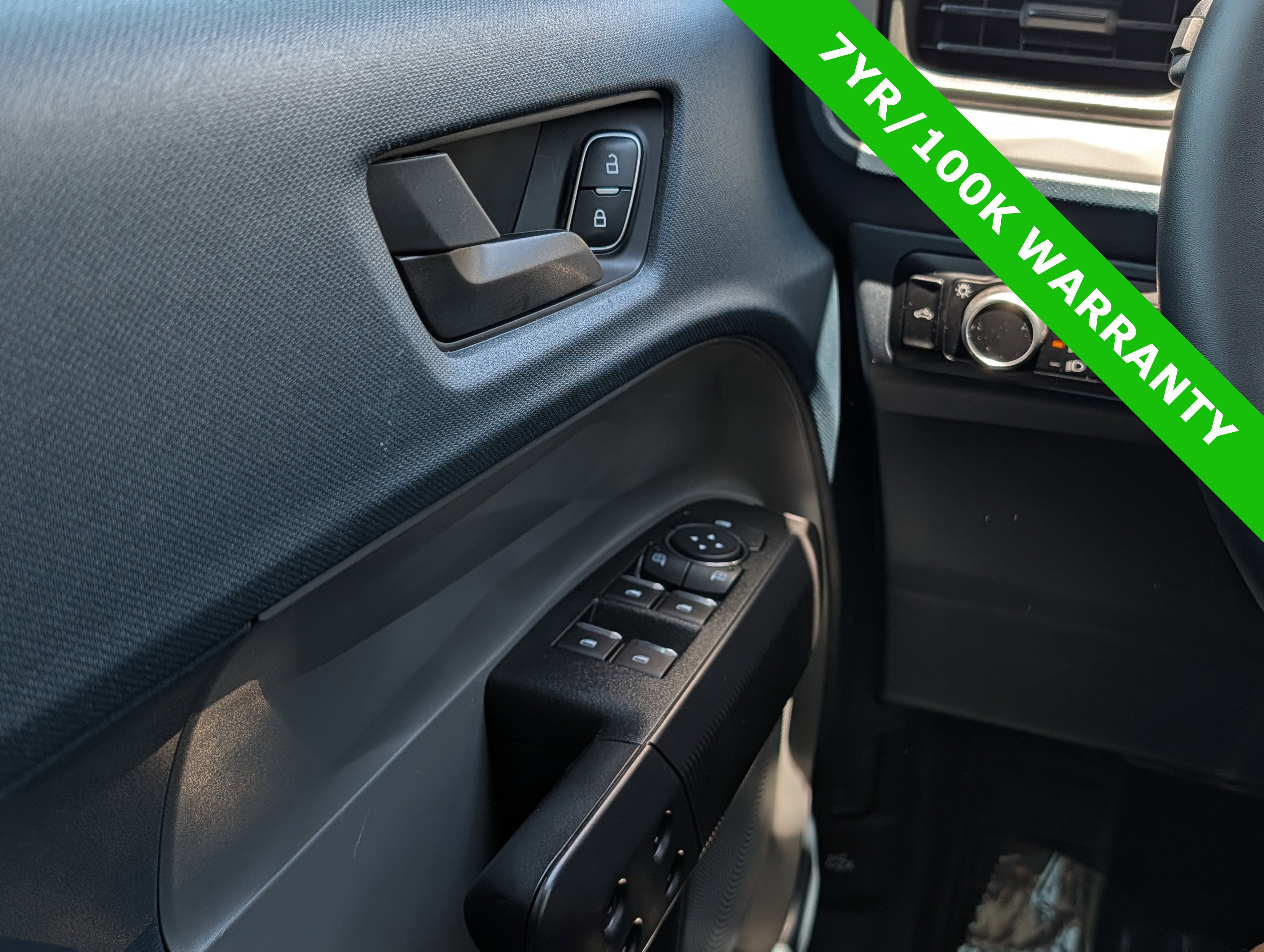 Certified 2024 Ford Maverick XLT w/ XLT Luxury Package FWD image 26
