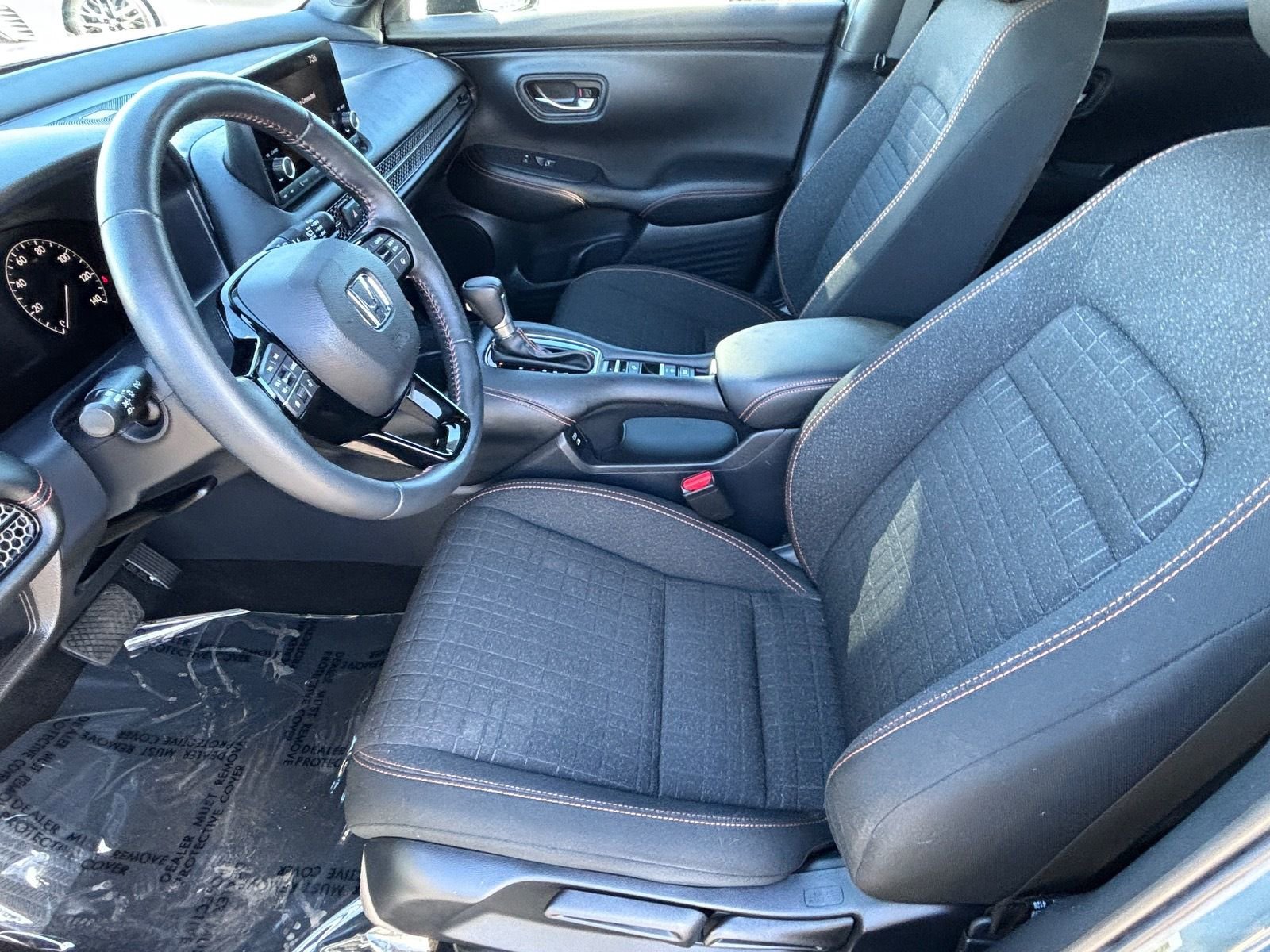 Certified 2025 Honda HR-V Sport image 18