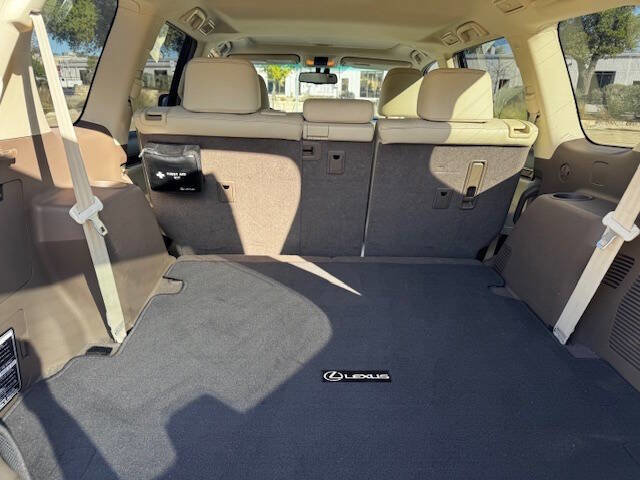 Used 2010 Lexus GX 460 image 9