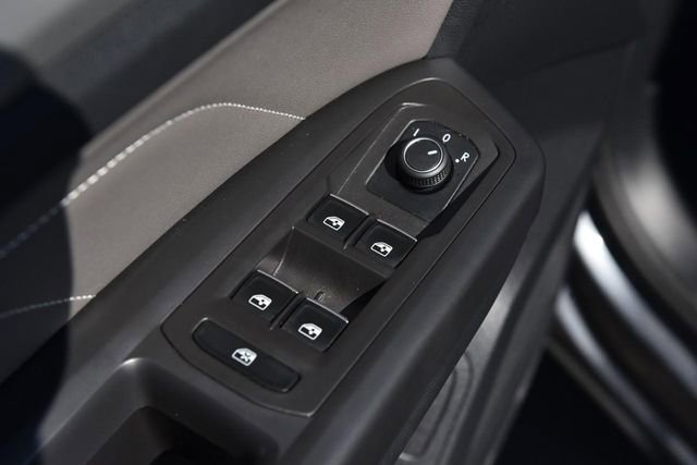 Certified 2023 Volkswagen Atlas SE image 8