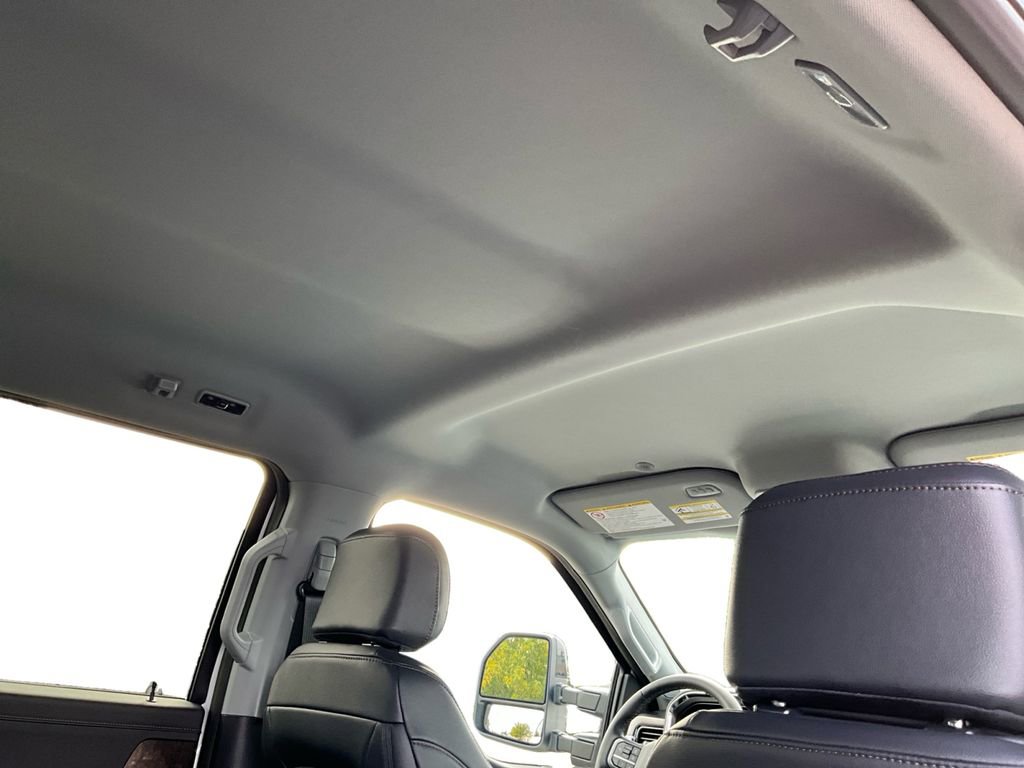 New 2026 Ford F250 Lariat w/ Black Appearance Package image 14