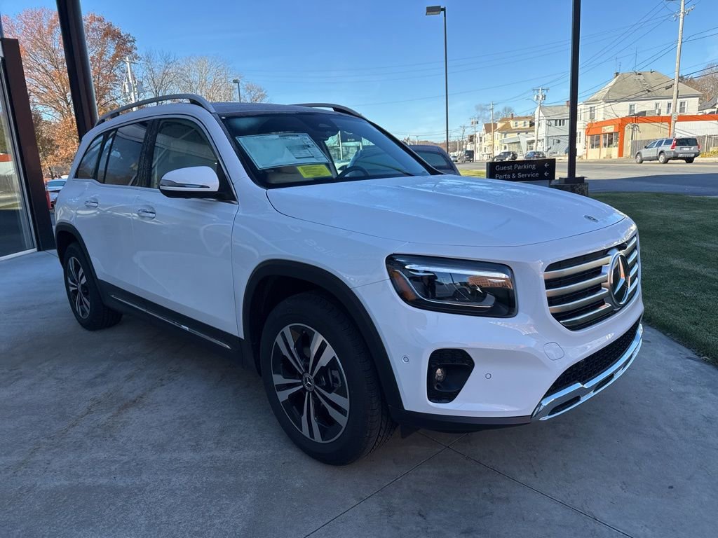 New 2026 Mercedes-Benz GLB 250 4MATIC image 2