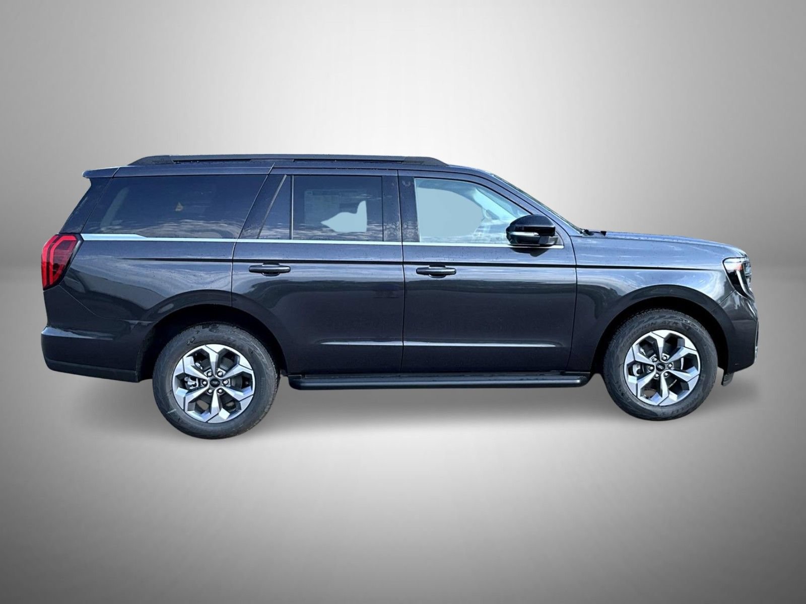New 2027 Ford Expedition Active AWD/4WD image 4