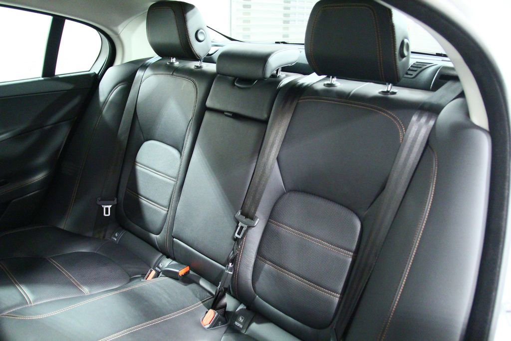 Used 2019 Jaguar XE Prestige image 29