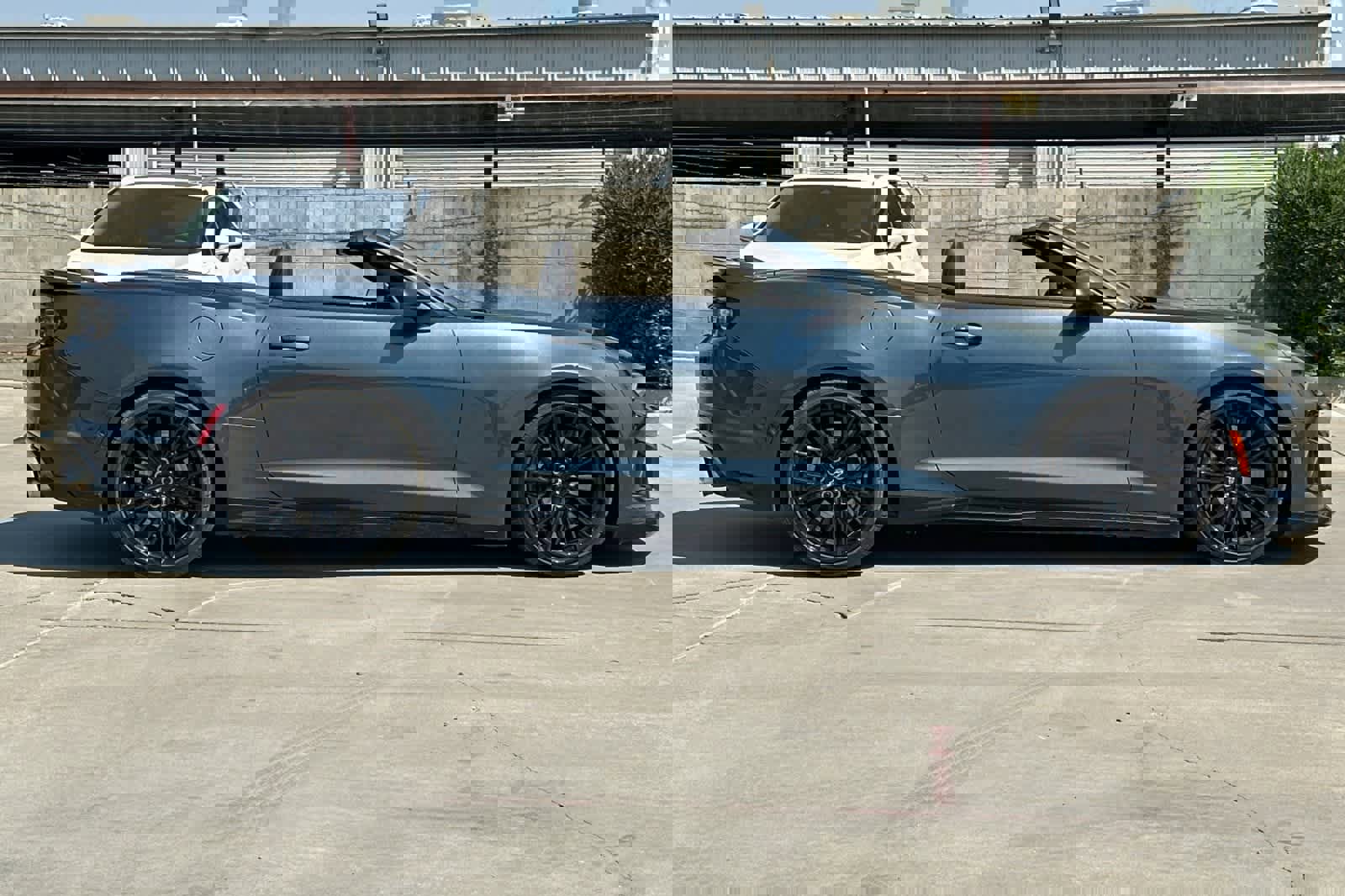 Used 2021 Chevrolet Camaro ZL1 w/ LPO, ZL1 Protection Package image 9