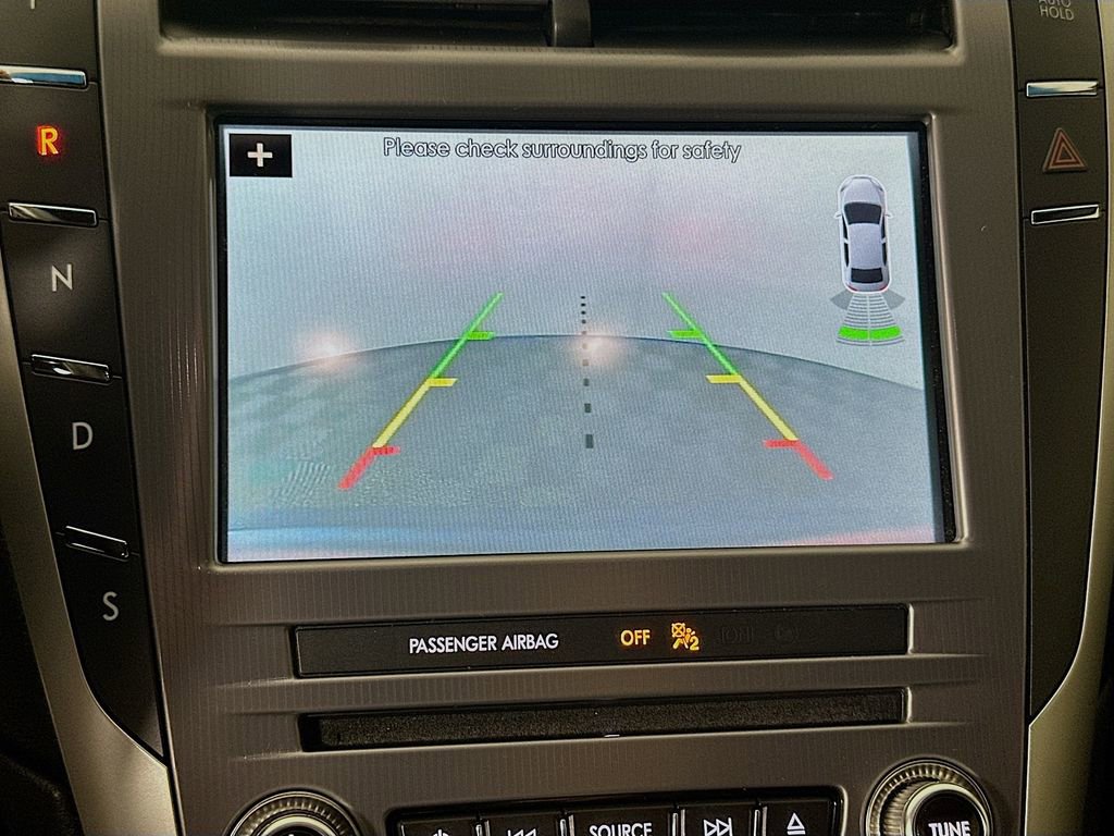 Used 2018 Lincoln MKZ Premiere FWD image 13