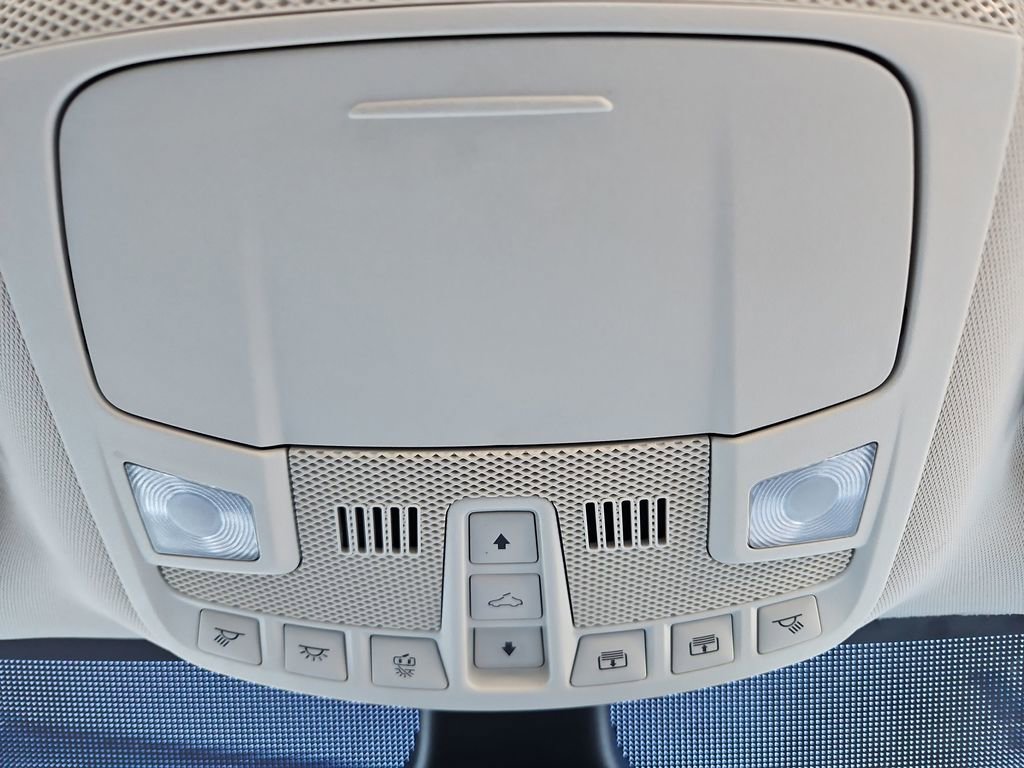 Used 2019 Ford Edge Titanium w/ Equipment Group 301A image 21