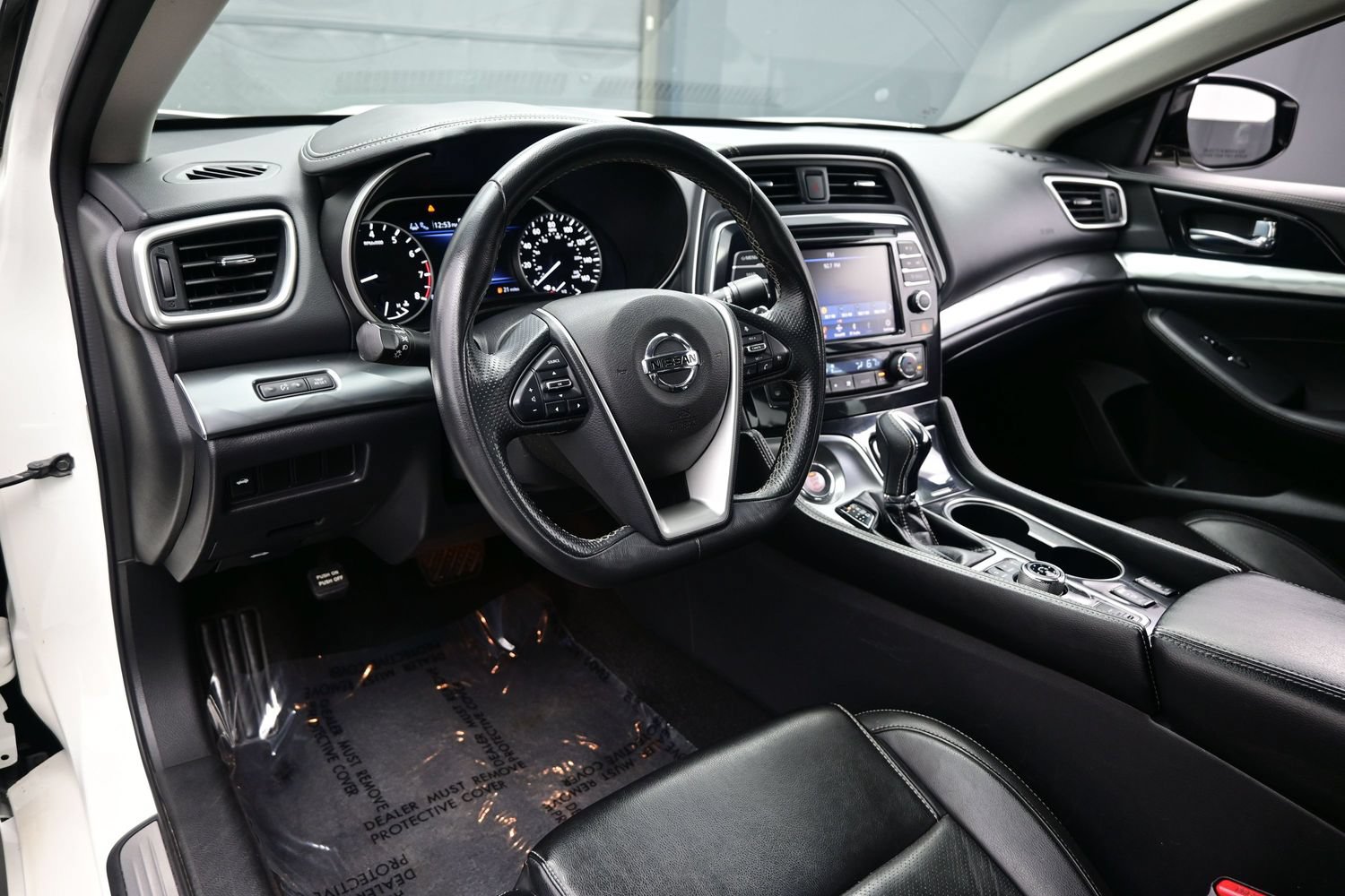 Used 2021 Nissan Maxima 3.5 SV w/ Floor Mat Group FWD image 13
