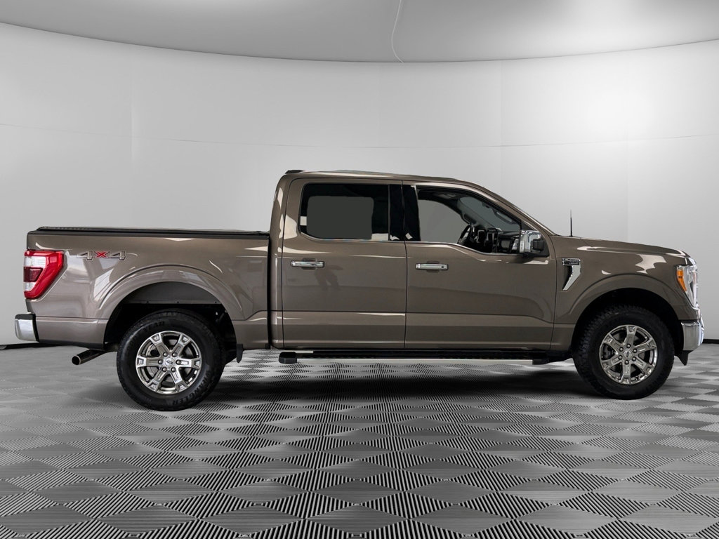 Used 2023 Ford F150 Lariat w/ Trailer Tow Package image 9