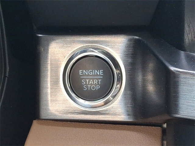 Used 2024 Ford F350 Lariat w/ Lariat Ultimate Package image 25