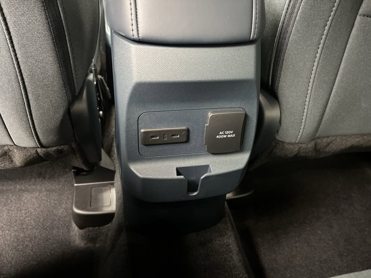 New 2025 Ford Maverick XLT w/ XLT Luxury Package image 11