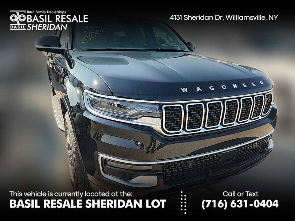 Used 2023 Jeep Wagoneer L 4WD w/ Premium Group I