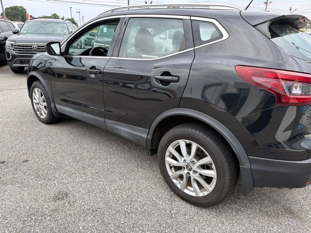 Used 2020 Nissan Rogue Sport SV AWD/4WD image 6