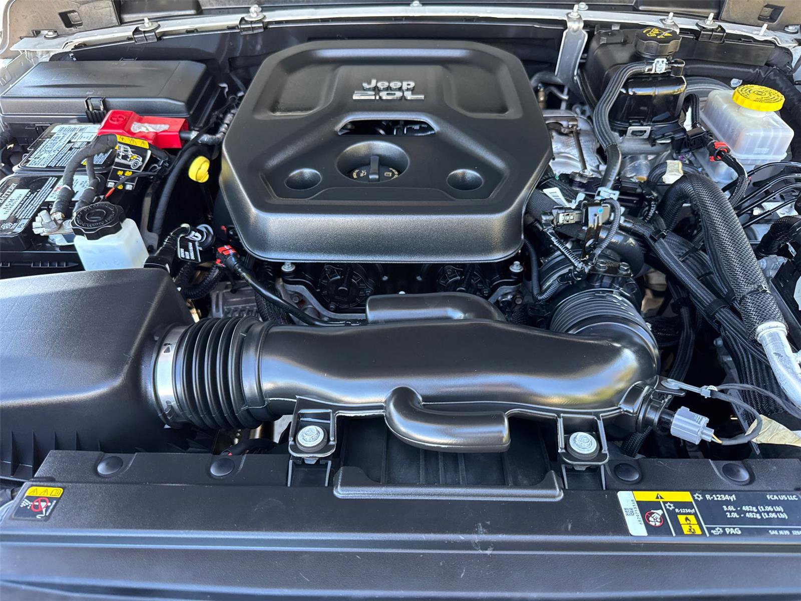 Used 2021 Jeep Wrangler Sport S image 10