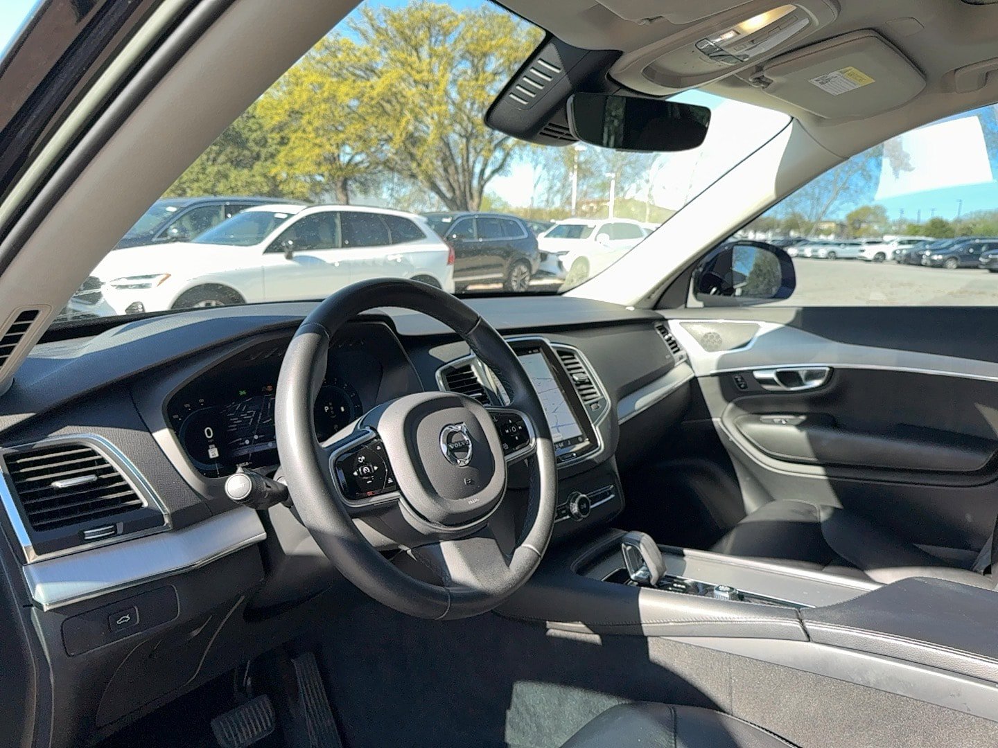 Certified 2023 Volvo XC90 B5 Core w/ Protection Package Premier image 10
