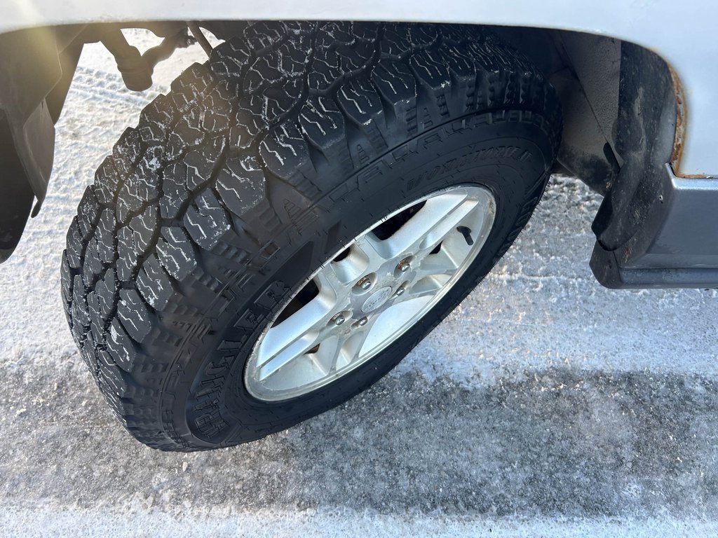 Used 2004 Jeep Grand Cherokee Laredo w/ Convenience Group image 28