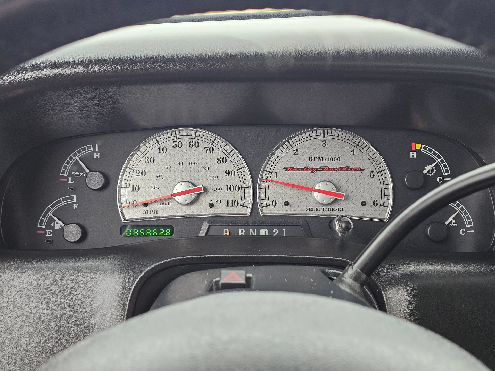 Used 2004 Ford F250 Harley-Davidson AWD/4WD image 46