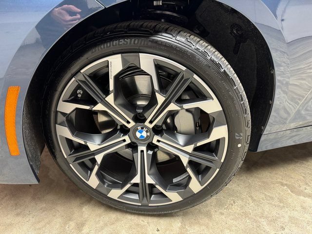 Used 2026 BMW 330i xDrive Sedan w/ Premium Package AWD/4WD image 28