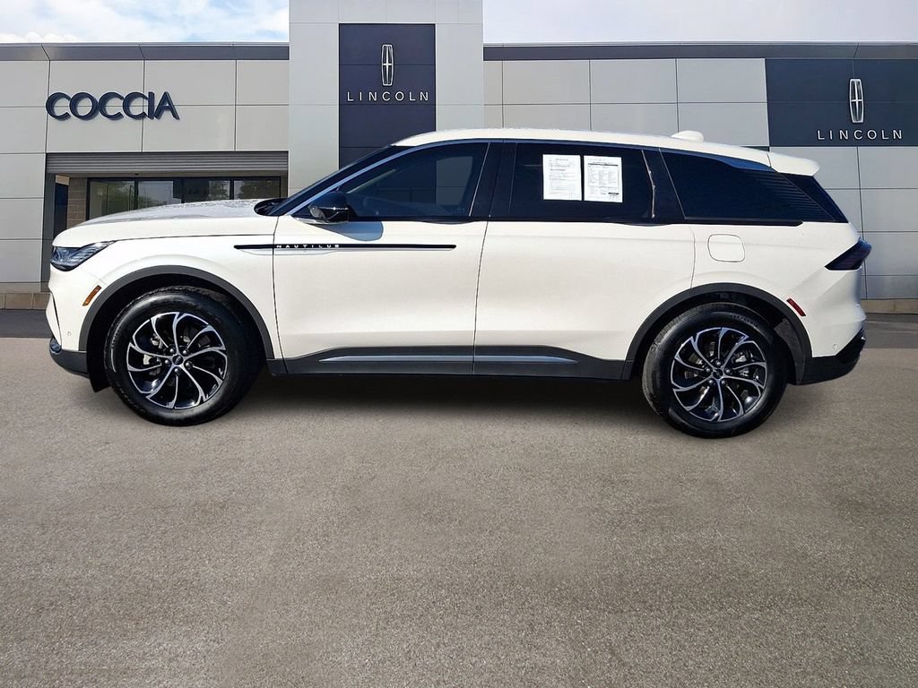 Certified 2024 Lincoln Nautilus Premier AWD/4WD image 7