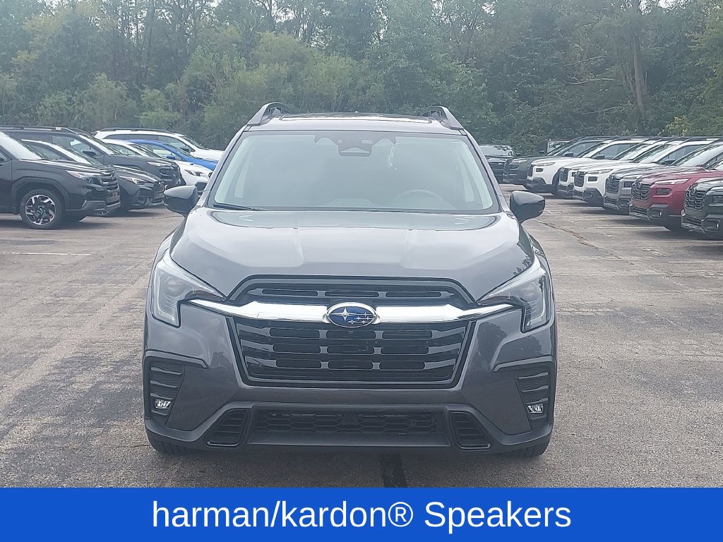 Used 2025 Subaru Ascent Limited AWD/4WD image 2