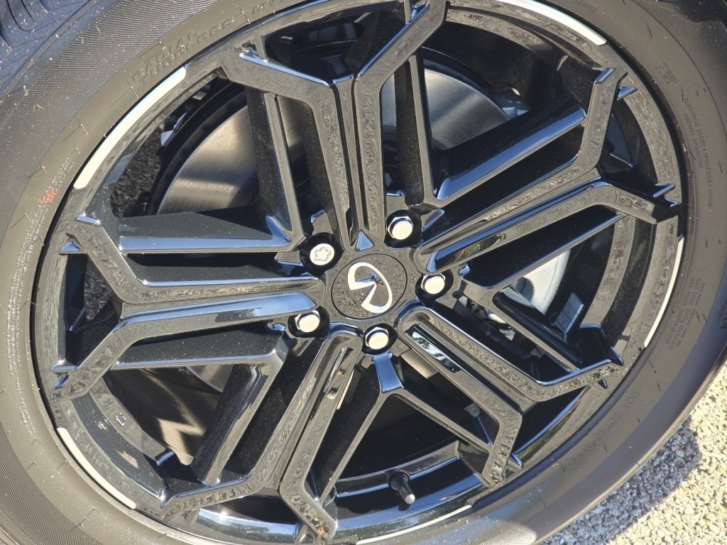 New 2026 INFINITI QX60 Sport image 12