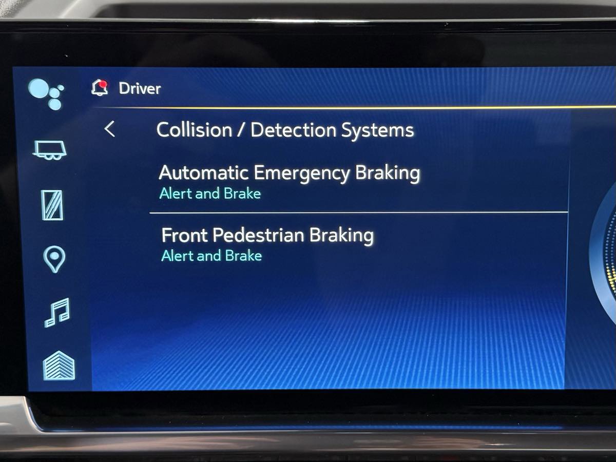 Used 2024 Chevrolet Silverado 1500 RST w/ Z71 Off-Road Package image 23