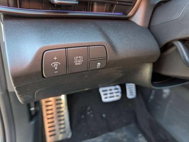 New 2026 Hyundai Elantra SEL FWD image 17