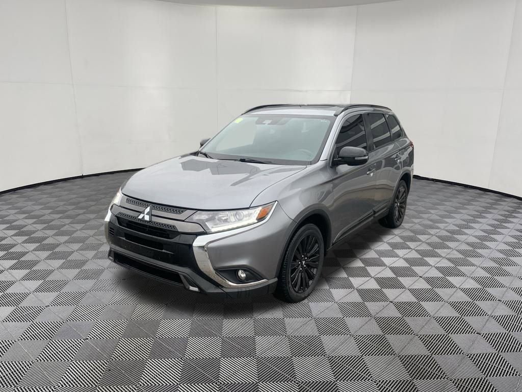 Used 2020 Mitsubishi Outlander ES image 2