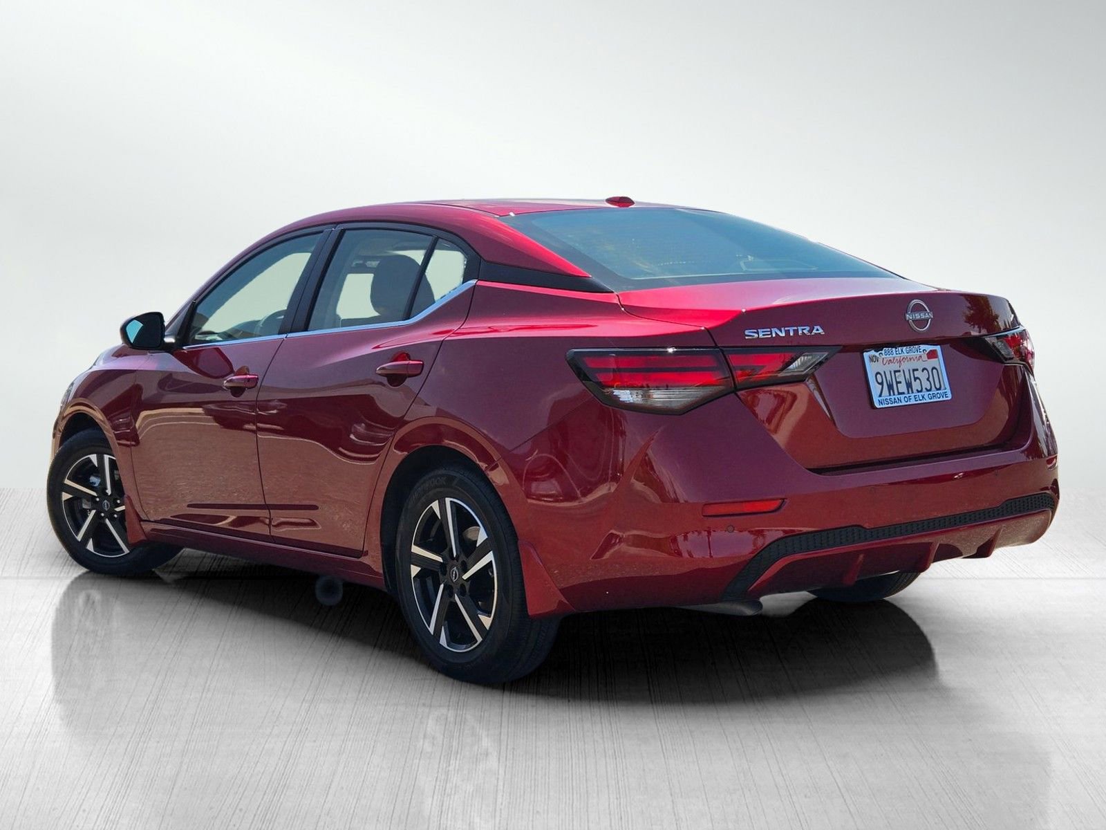Used 2025 Nissan Sentra SV w/ All-Weather Package FWD image 9