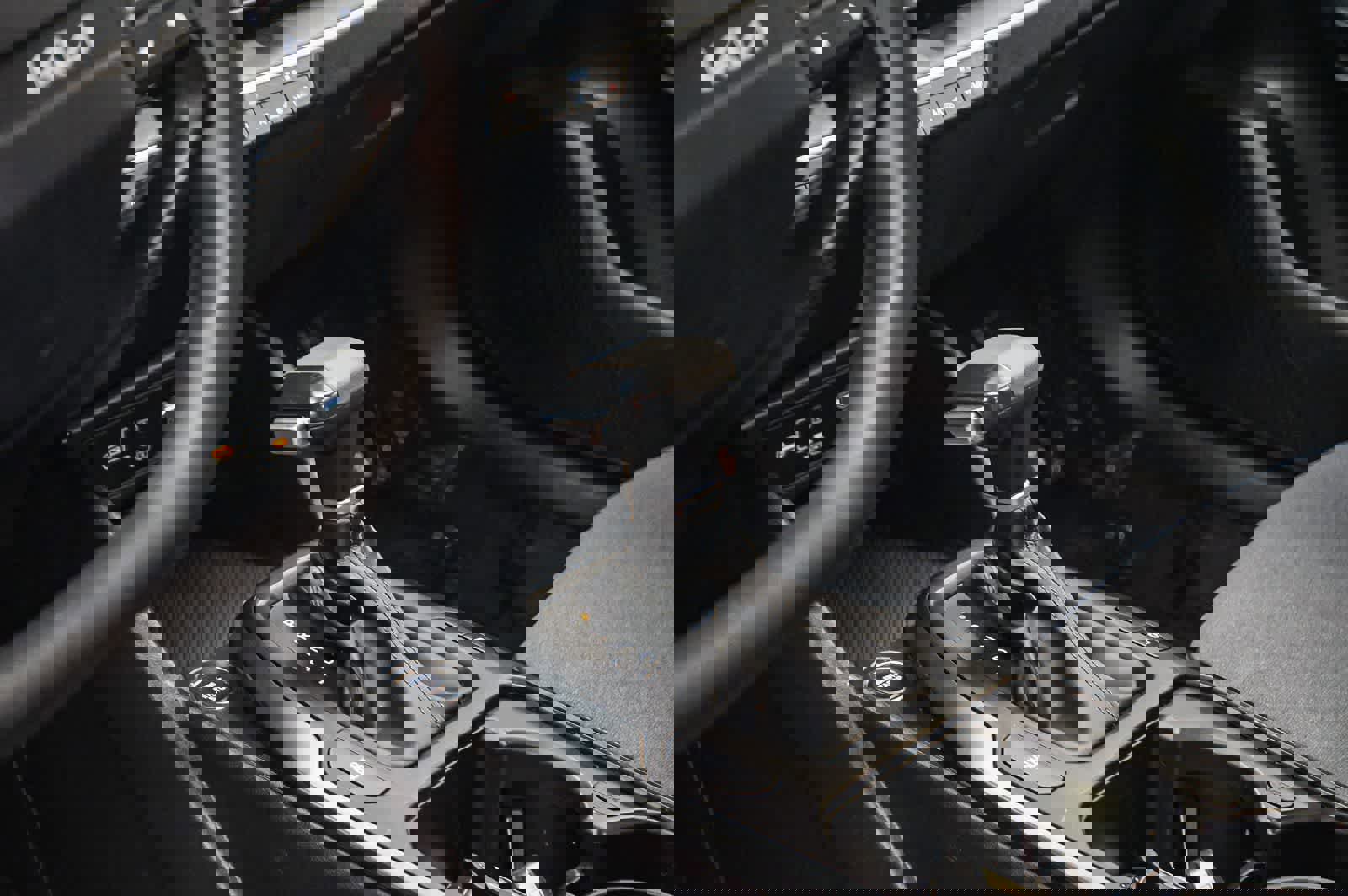 Used 2025 Kia K4 LXS image 23