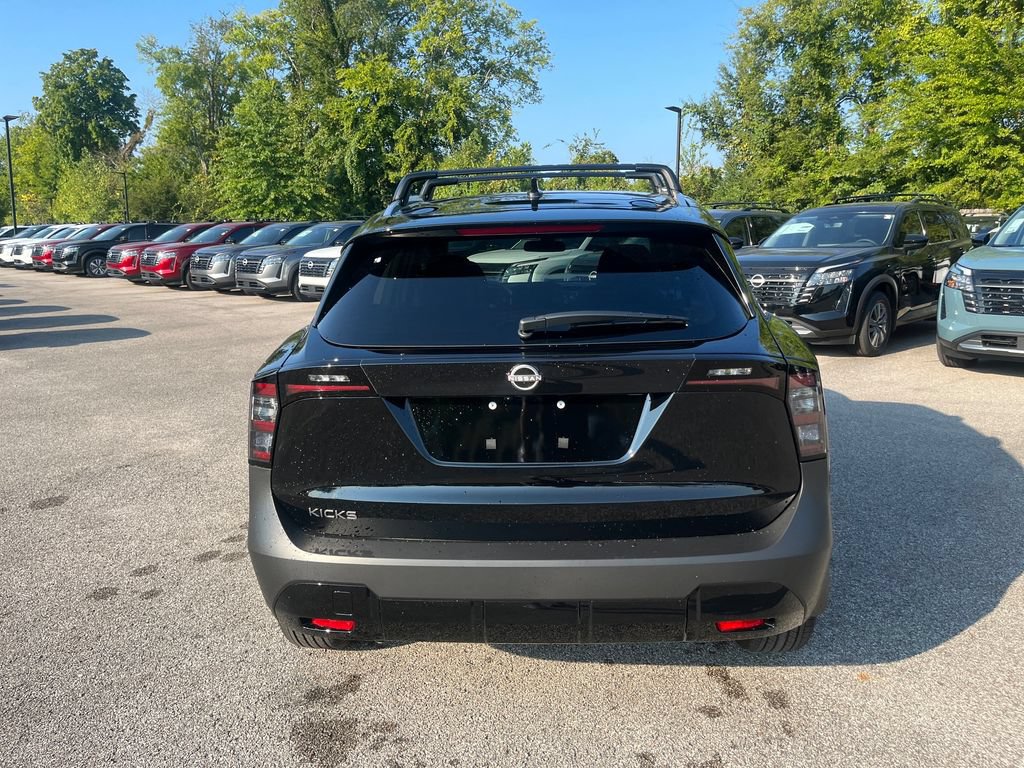 New 2027 Nissan Kicks SV w/ SV Premium Package FWD image 6