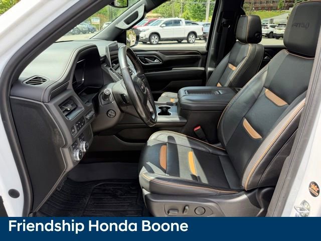 Used 2022 GMC Yukon XL AT4 w/ Technology Package AWD/4WD image 19
