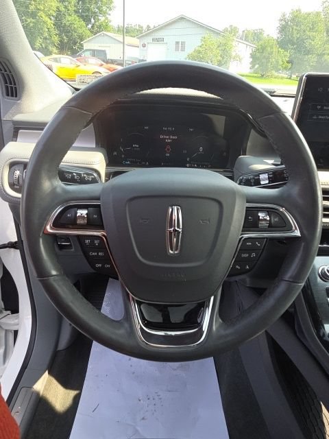 Used 2023 Lincoln Nautilus Reserve w/ Cargo Utility Package FWD image 17