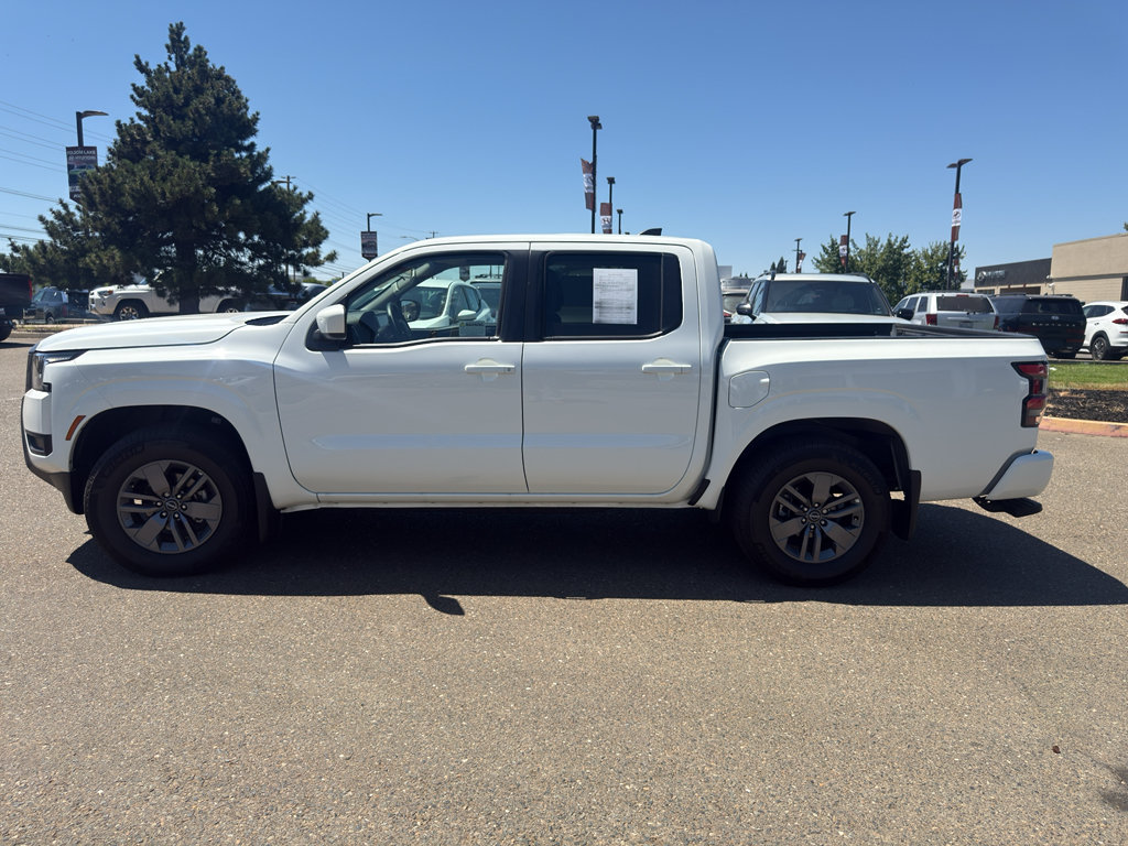 Certified 2025 Nissan Frontier SV RWD image 12