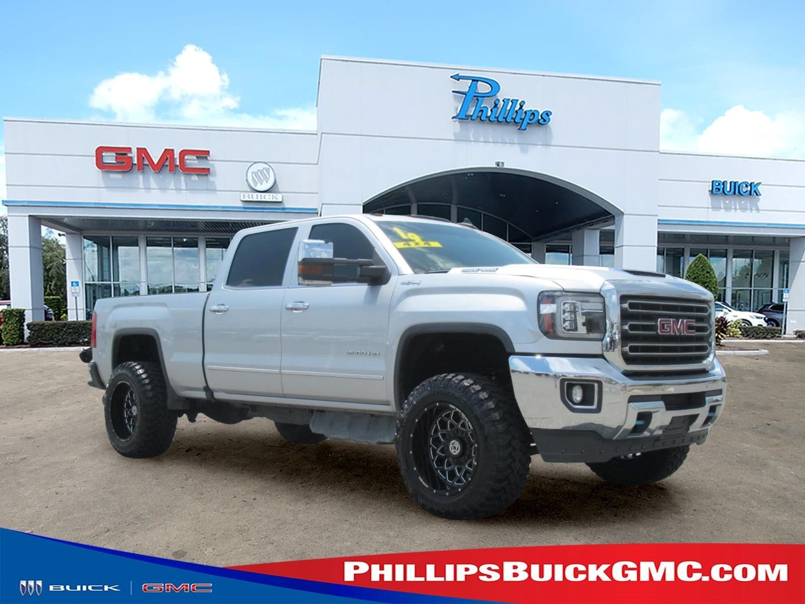 Used 2019 GMC Sierra 2500 SLT w/ Duramax Plus Package